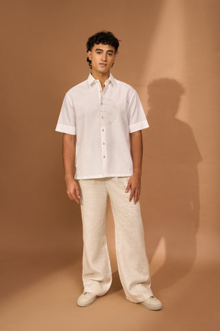 Short sleeve boxy shirt in white with color block and kantha stitch