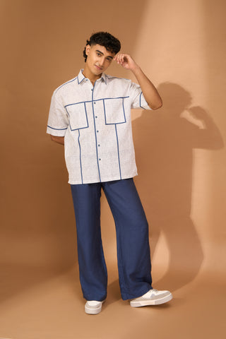 Oversized boxy short sleeve shirt in indigo smudge print with contrast piping