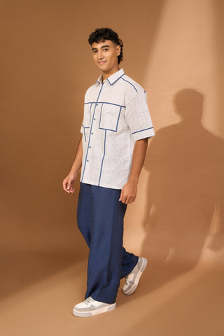 Oversized boxy short sleeve shirt in indigo smudge print with contrast piping